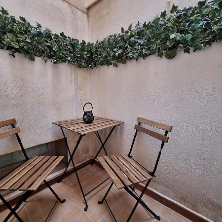 Sea & Wave Maria Boutique Apartment Málaga Kültér fotó